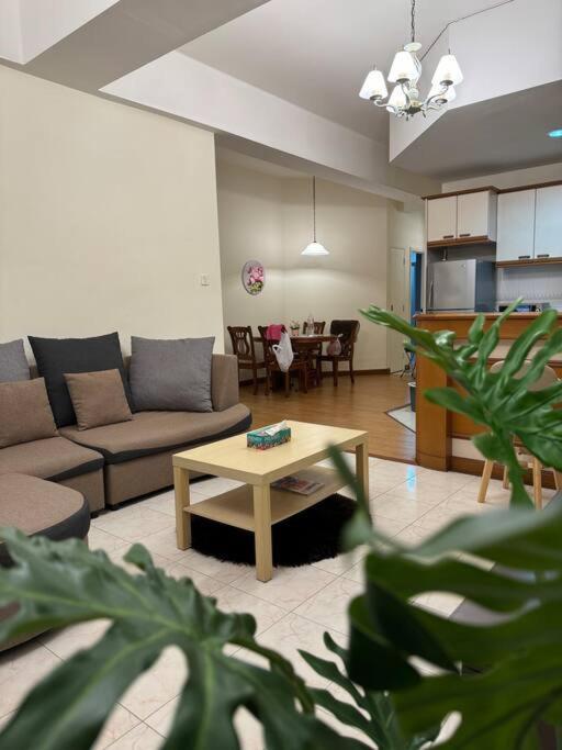 Riverview Home @Waterfront Kch Kuching Buitenkant foto